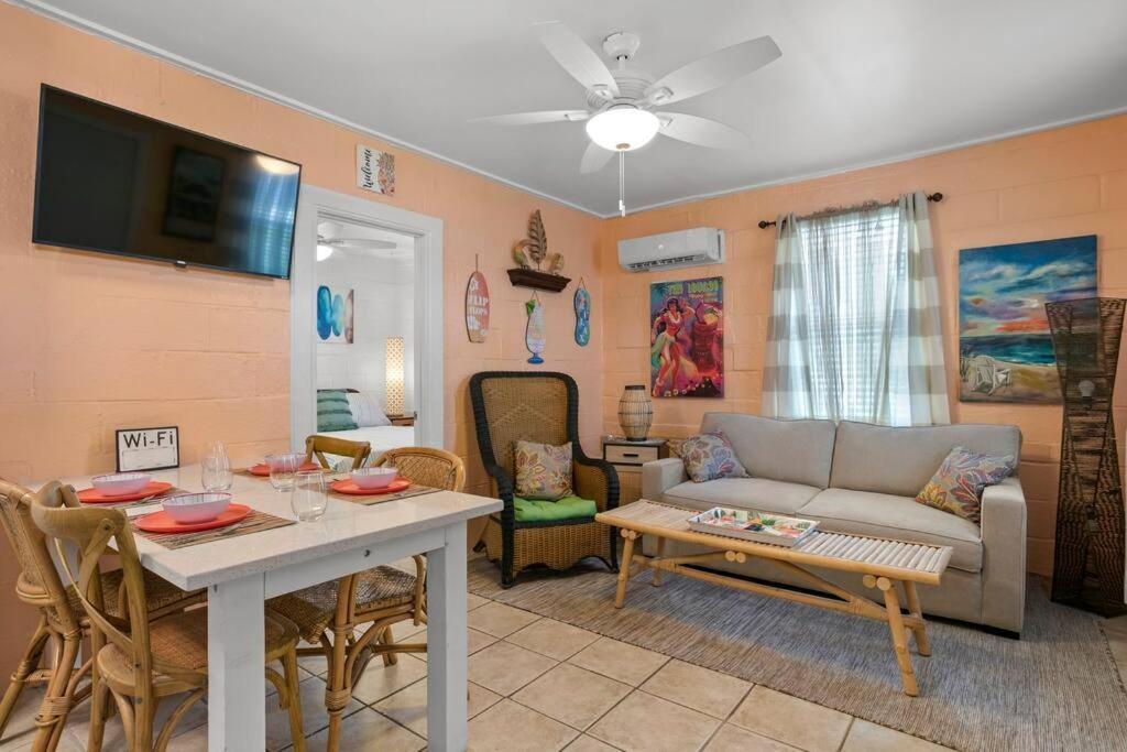 Villa Island Time 1Br Waterfront Apt With View Of The Bay à Tampa Extérieur photo